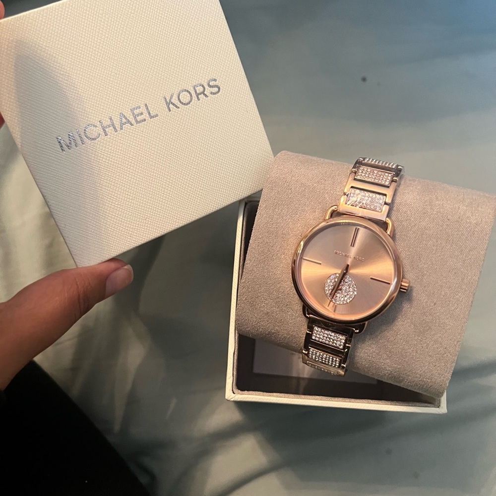 Rose gold michael kors watch